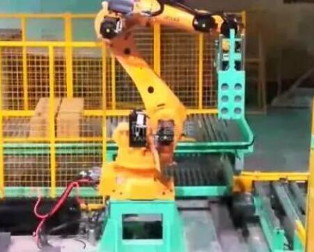 Yanmao introduces you to the working principle of the manipulator palletizer