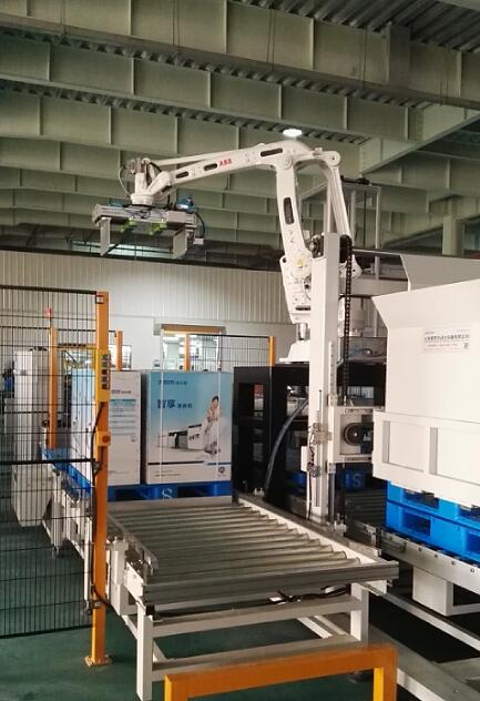 Automatic high-position palletizer packaging manipulator palletizing production line.